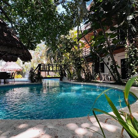 Mayan Art Hotel 10 Avenue Плая-дель-Кармен Экстерьер фото